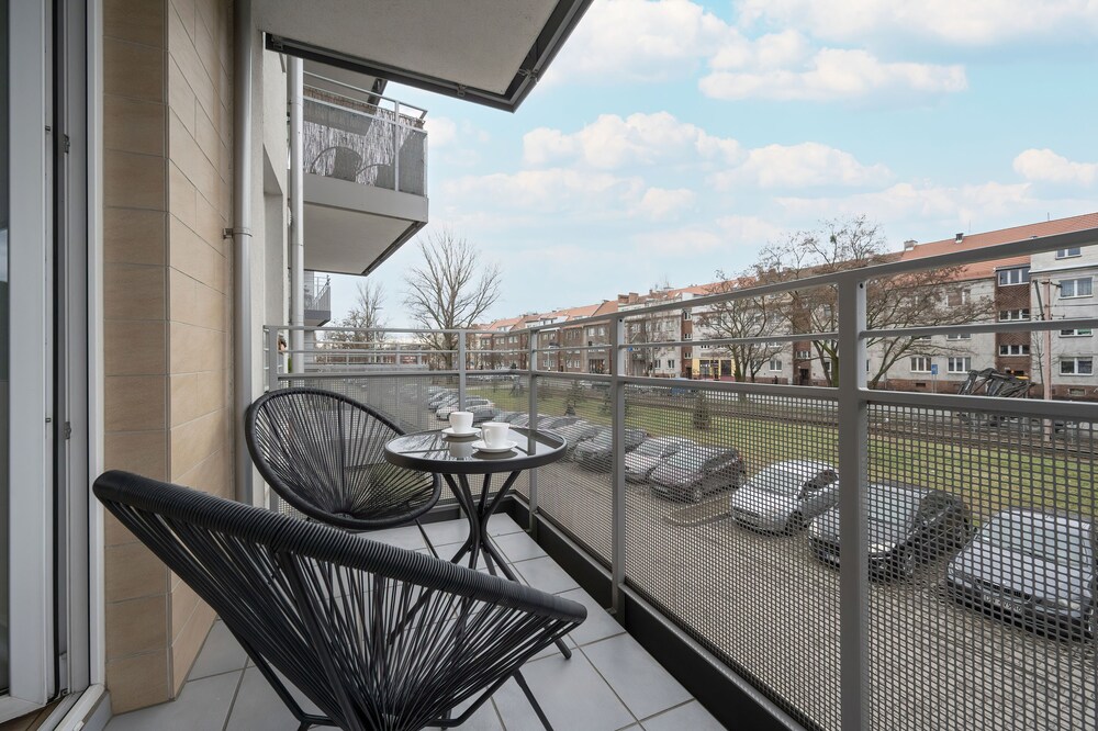 Klimasa White&blue Apartment by Renters