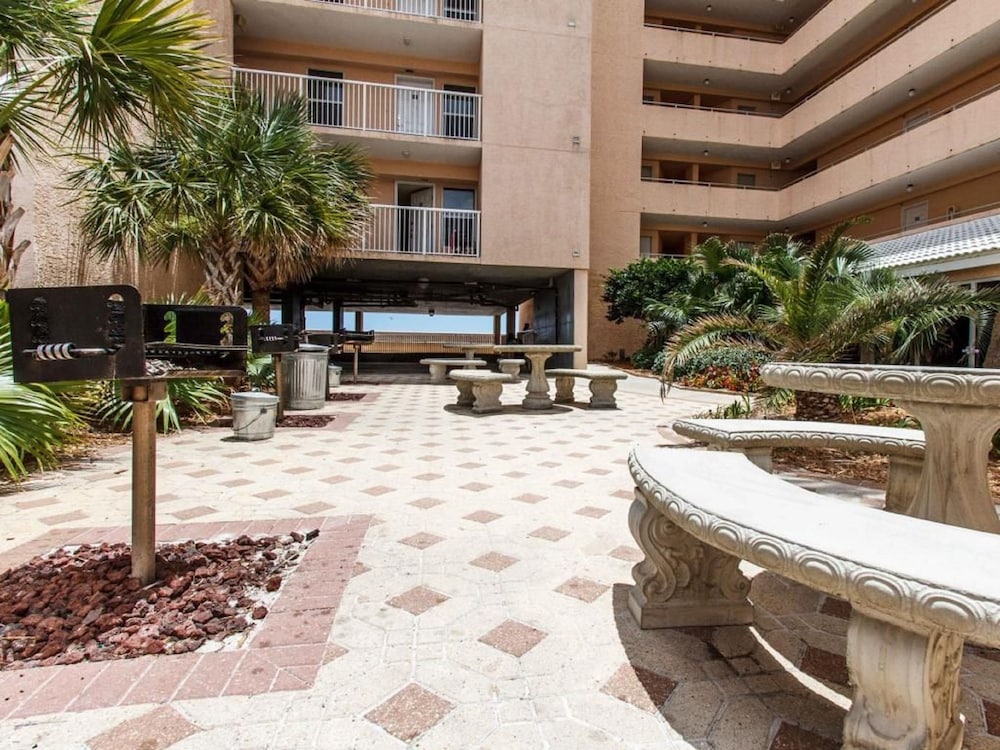 Islander Beach Resort by Panhandle Getaways