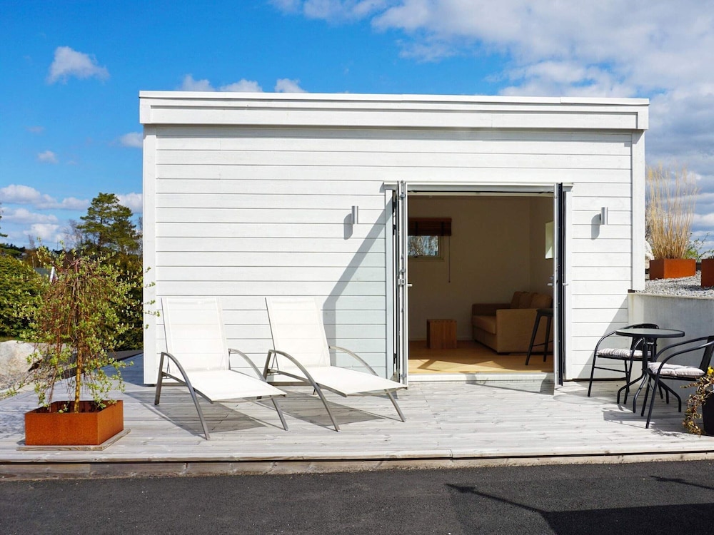 2 Person Holiday Home in Marstrand-by Traum
