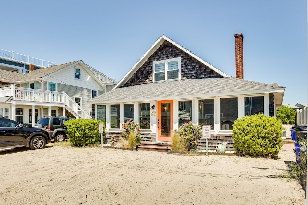 Dewey Beach Cottage Near Ocean - Walk to Beach! view 5