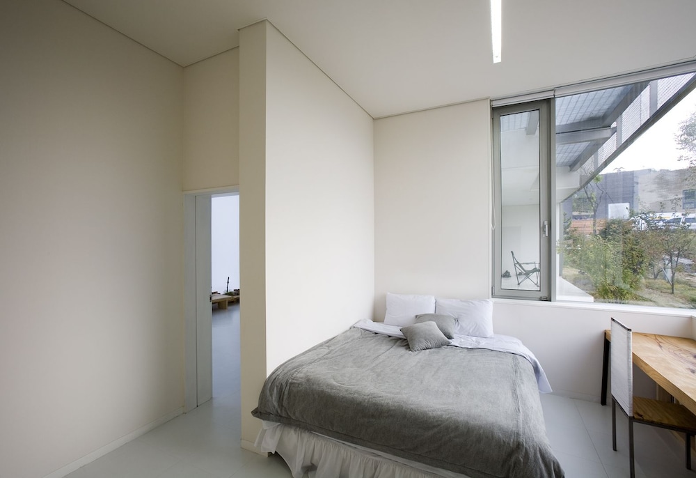 Motif No.1 Guest House