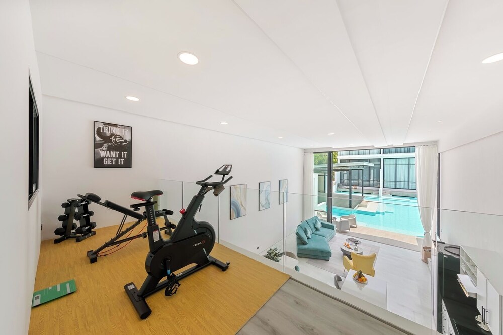 Unique Townhouse Pool Slide Access