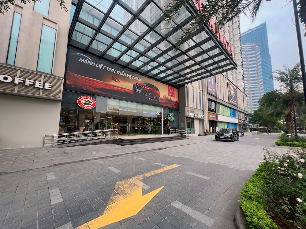 Vinhome SkyLake - Service Apartment