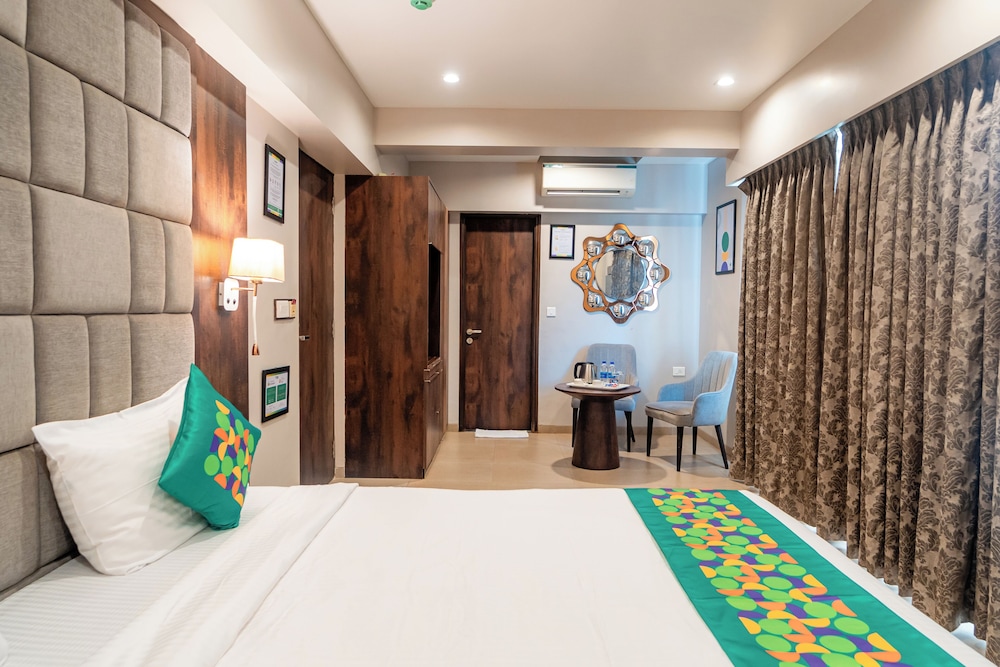 Treebo Premium Nova Candolim with Pool and spa