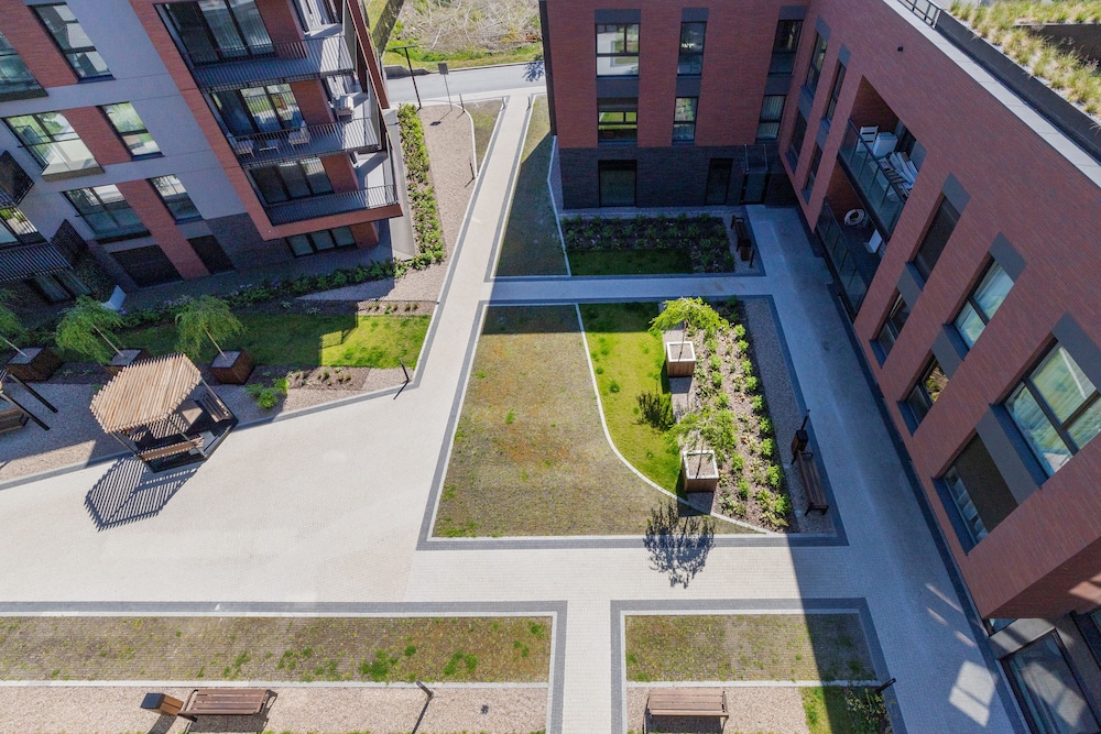 Lux Nadmotlawie Apartments by Renters view 5