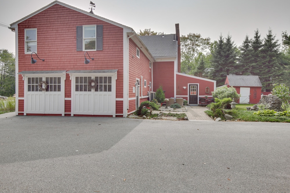 Beautiful Falmouth Condo w/ Patio: Near Portland! view 2