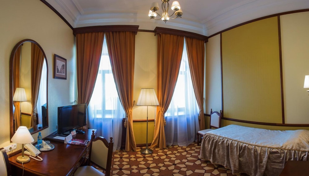 Garni Hotel