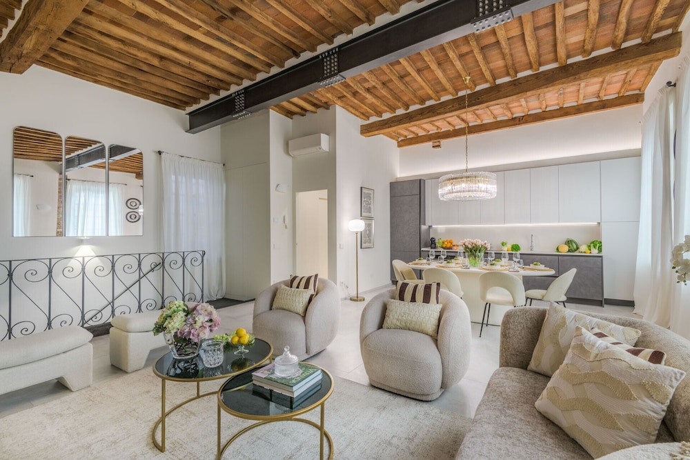 The Joia House in Lucca