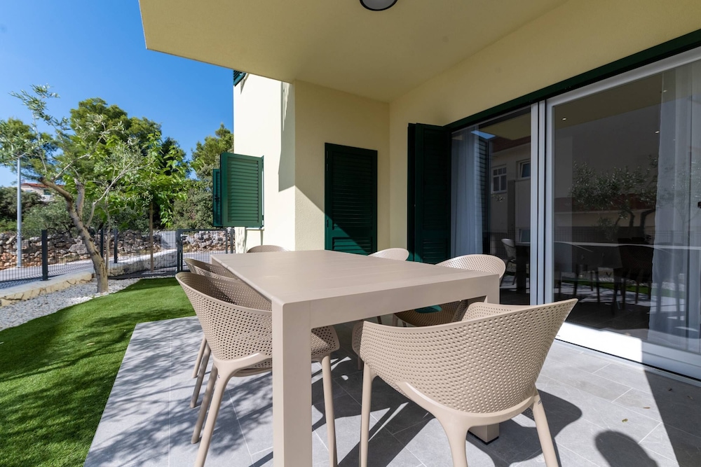 Luxury Living at Horizon Retreat