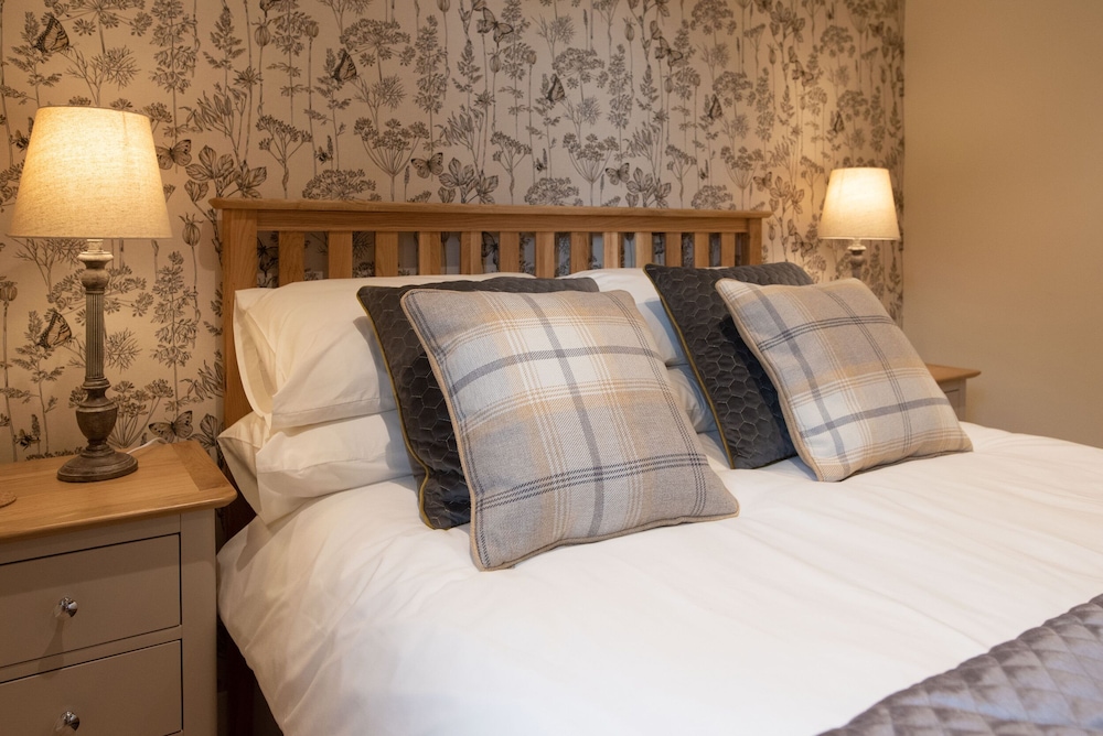 Larchwood Lodge