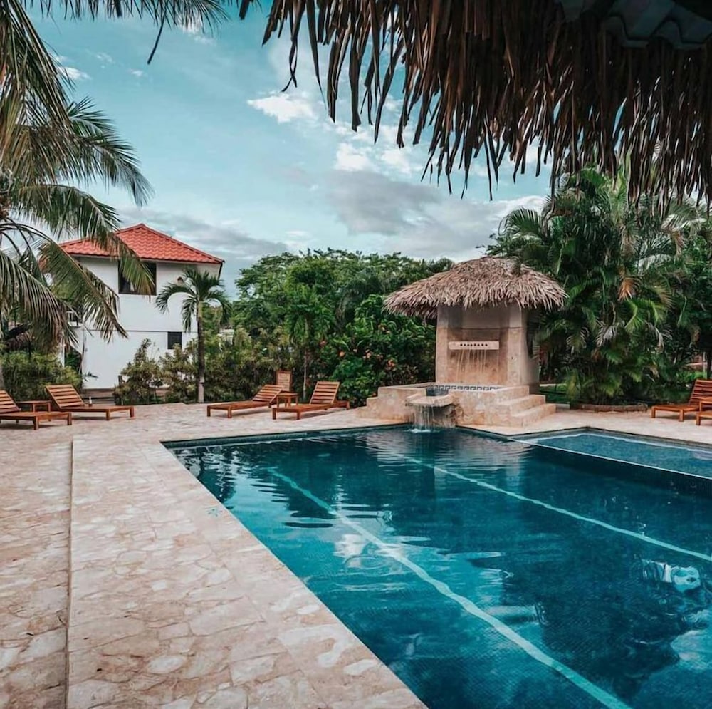 Drift Away Lodge
