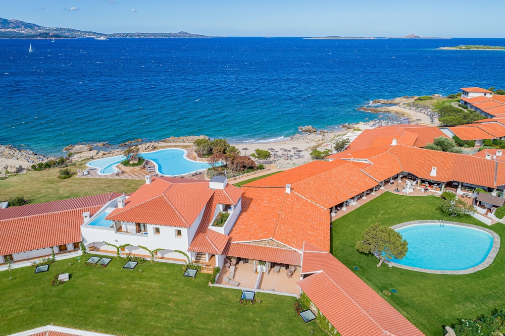 Hotel Sporting - Image 1