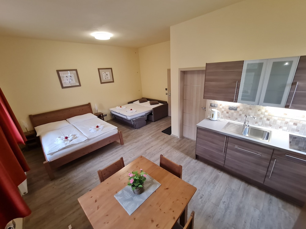 Pension Pstruží