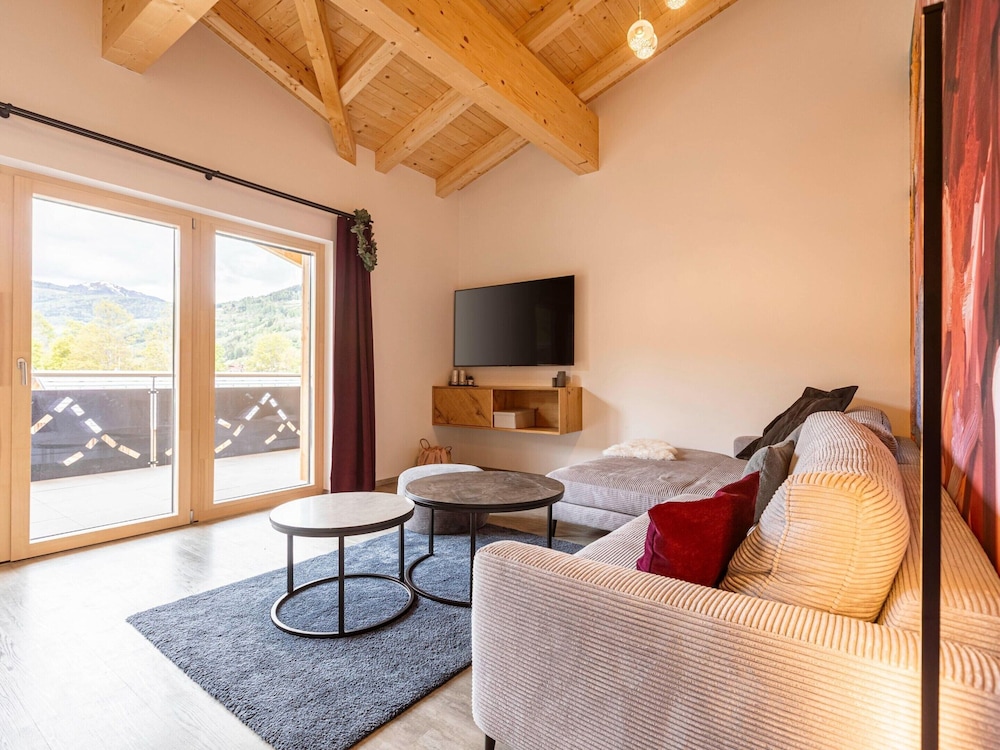 Beautiful Apartment With Balcony