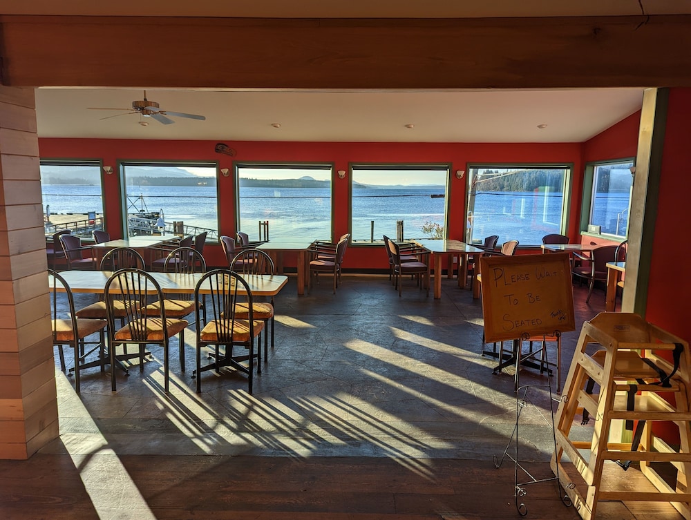 Gordie's Inn & Suites view 5