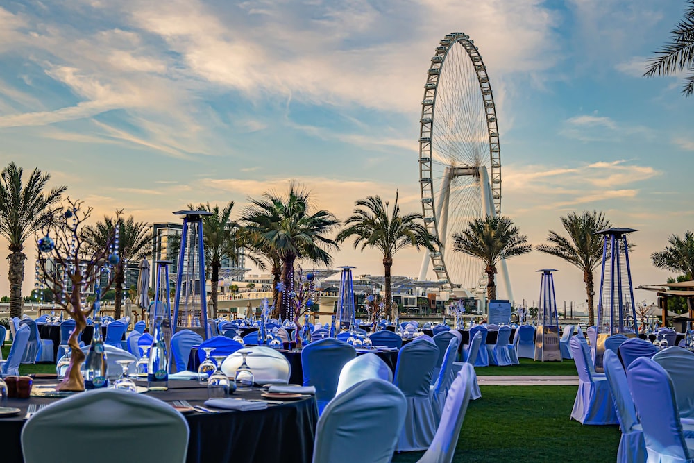 DoubleTree by Hilton Dubai - Jumeirah Beach