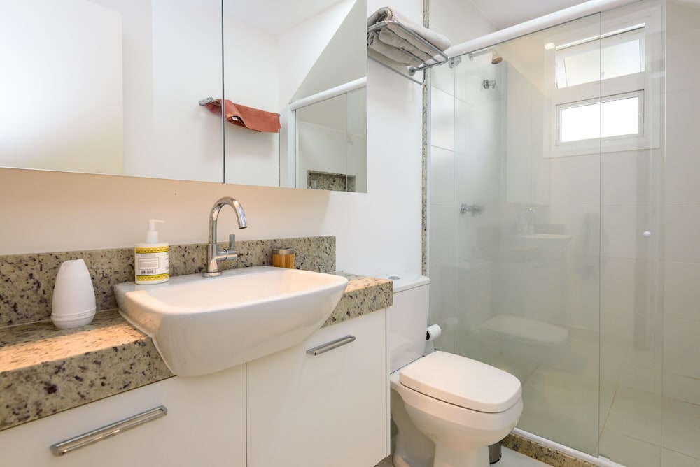 Cor de Búzios en Búzios — bathroom