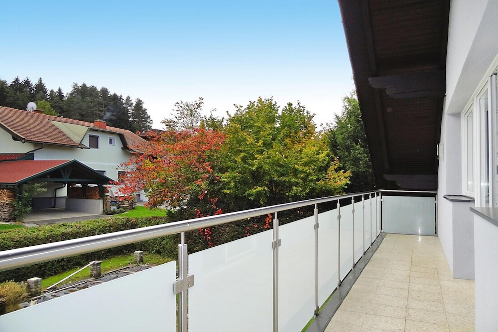Apartment in St. Kanzian Near Klopeiner See