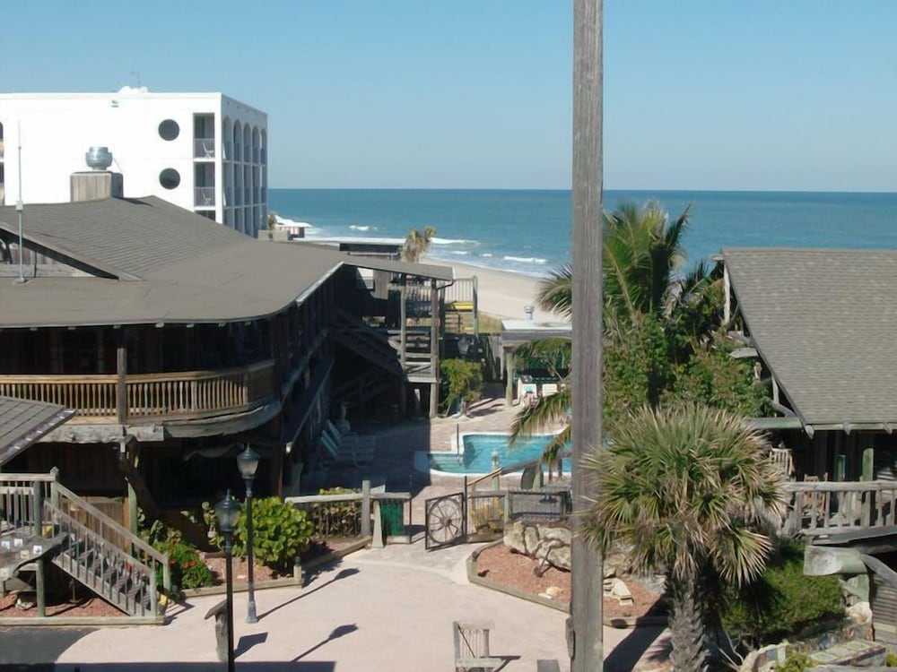 Vero Beach Vacations - The Driftwood Resort - Property Image 4
