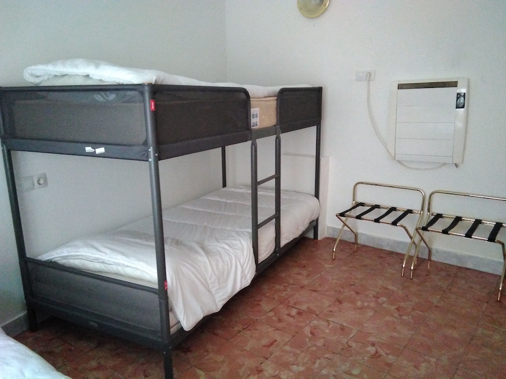 Albergue Pension Rossell