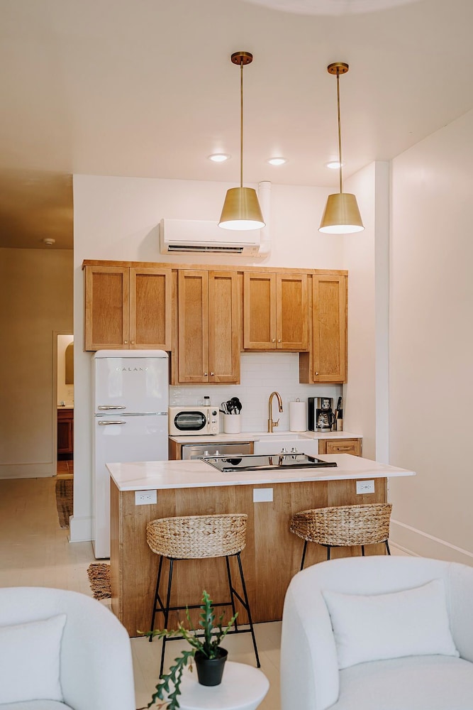 East Main Lofts