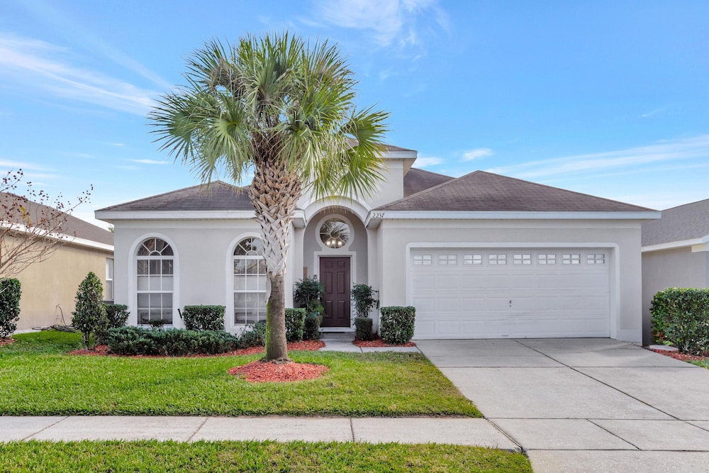 Luxury Pool Home 3 Miles From Disney More