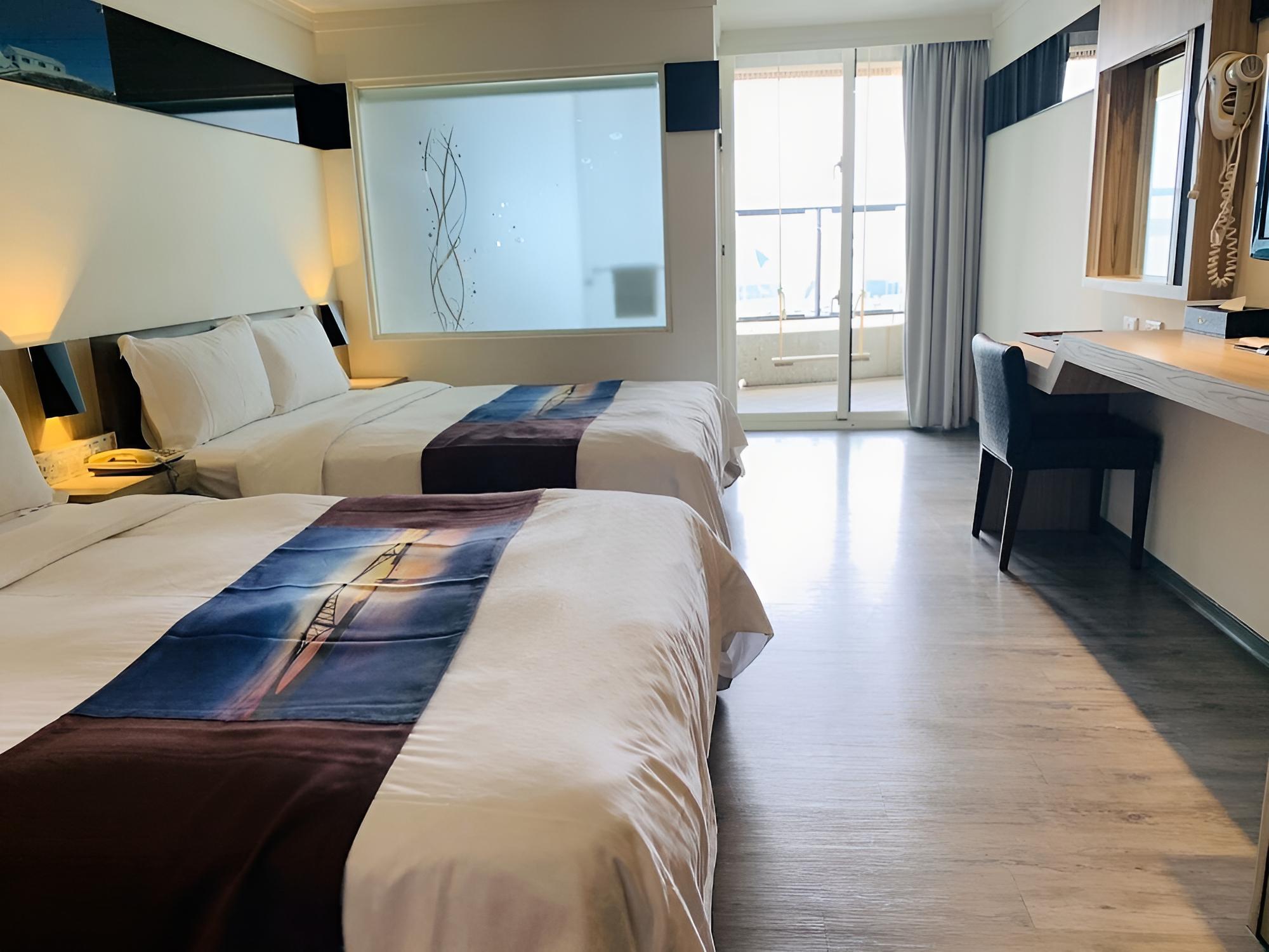 Ocean Hotel