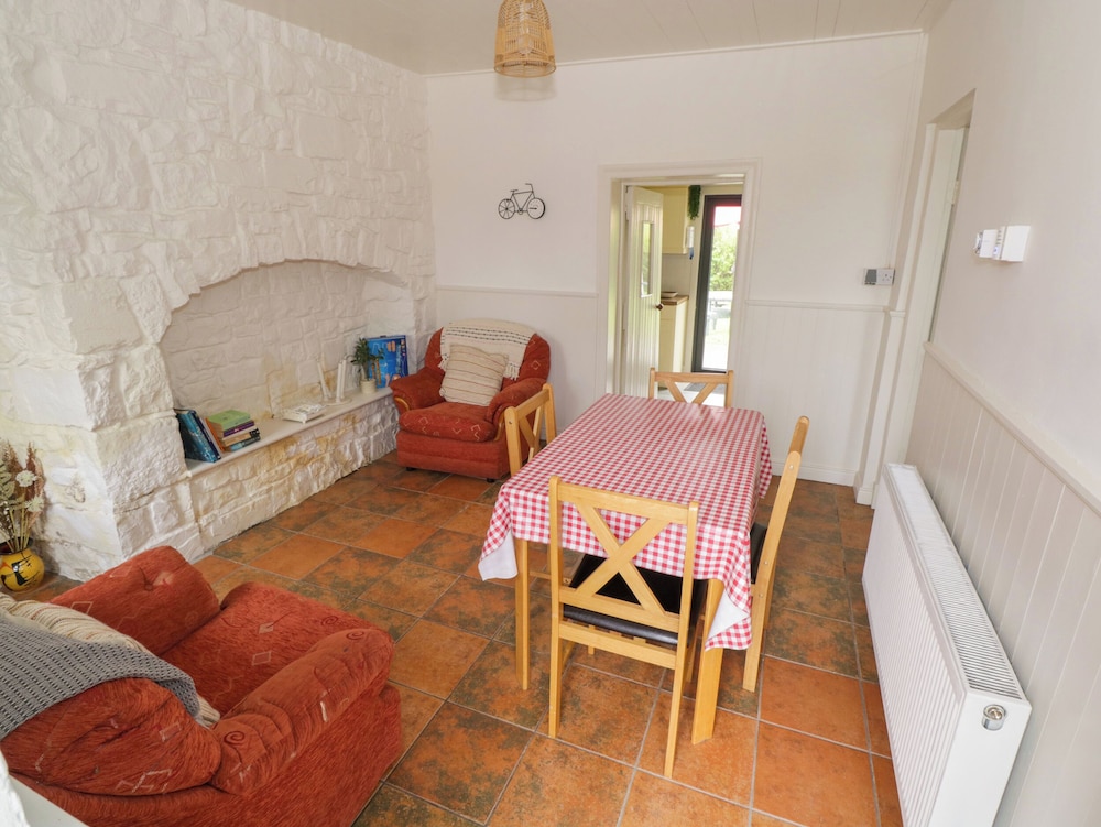 Mary's Cottage