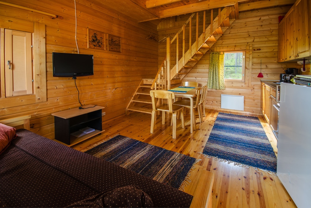 Ahvenlampi Camping