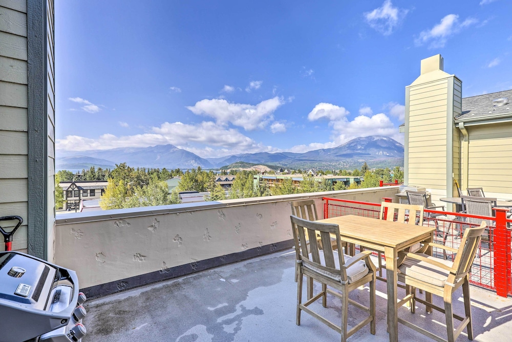 7 Mi to Ski: Main Street Dillon Condo view 4