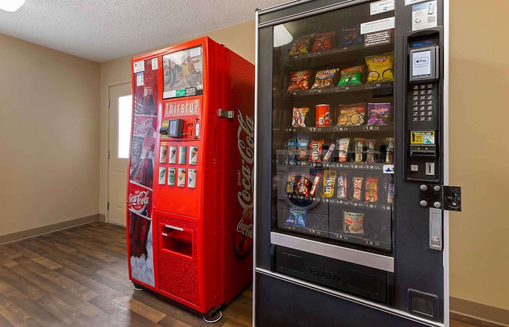 Extended Stay America Suites Washington DC Chantilly - Property Image 1