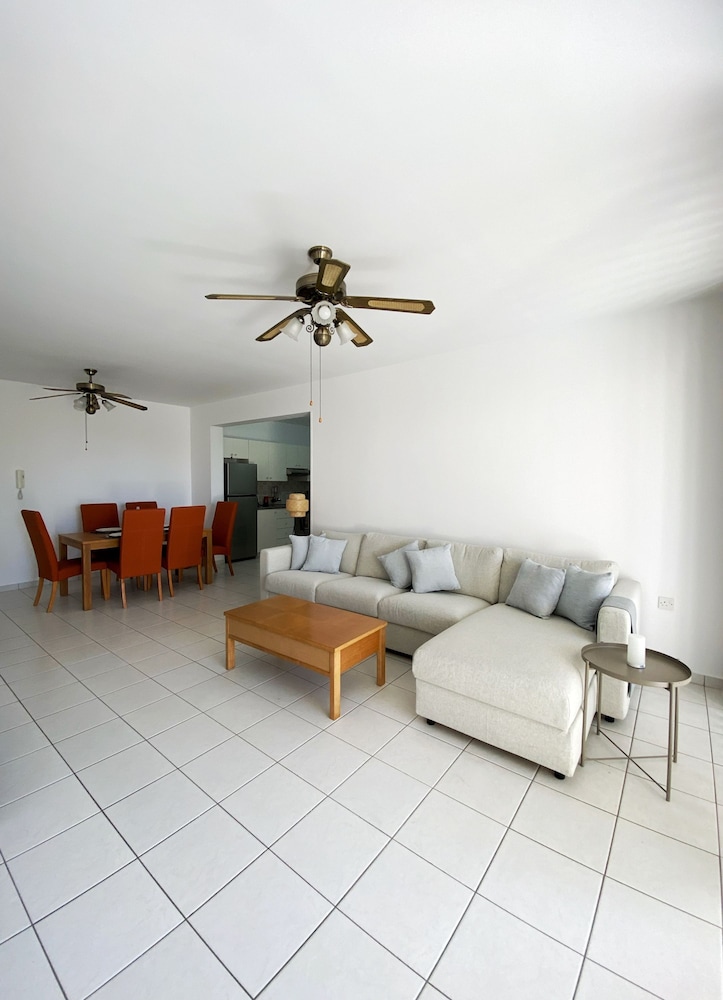 70 PAP - Stay Anthea Gardens - Calm Living