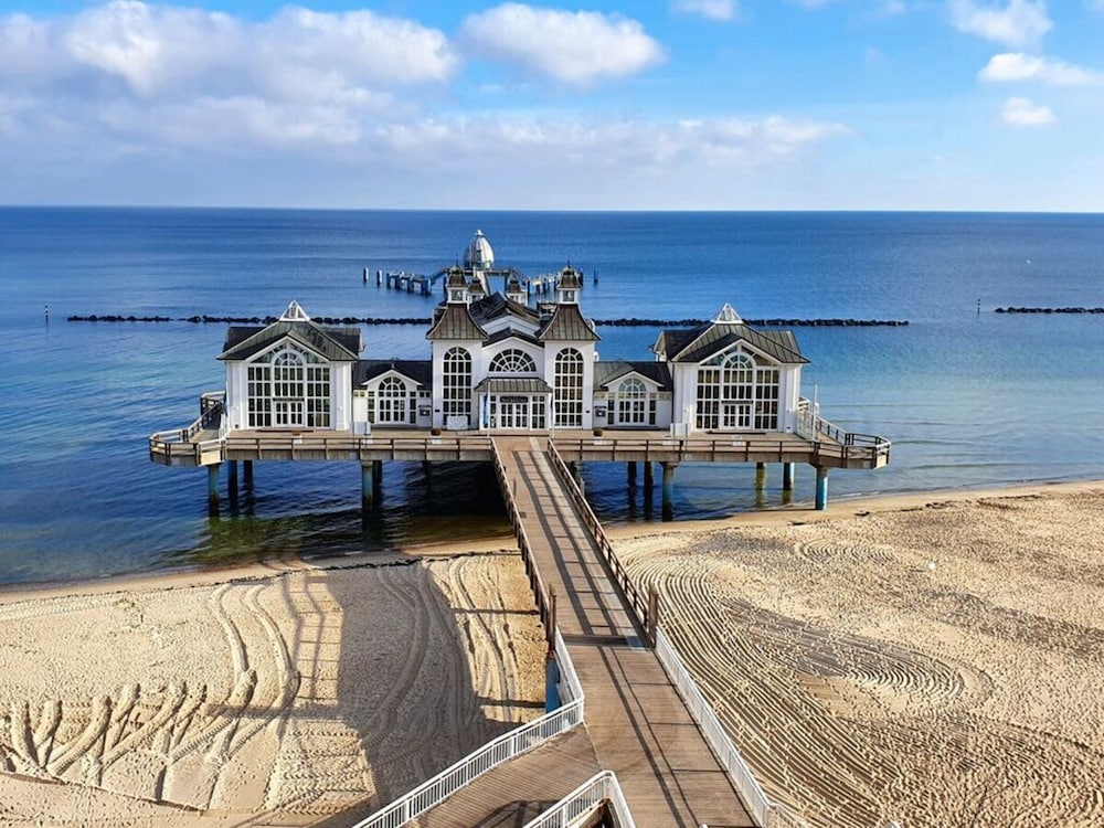 Nice Holiday Home With Swimming Pool