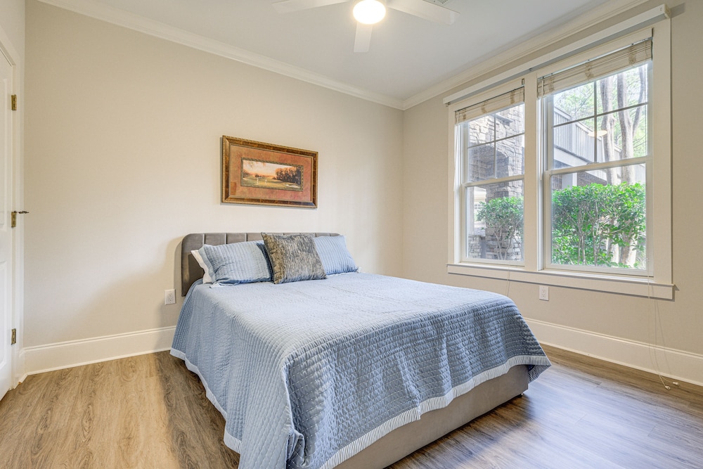 Chic Greensboro Condo w/ Lake Oconee Access!