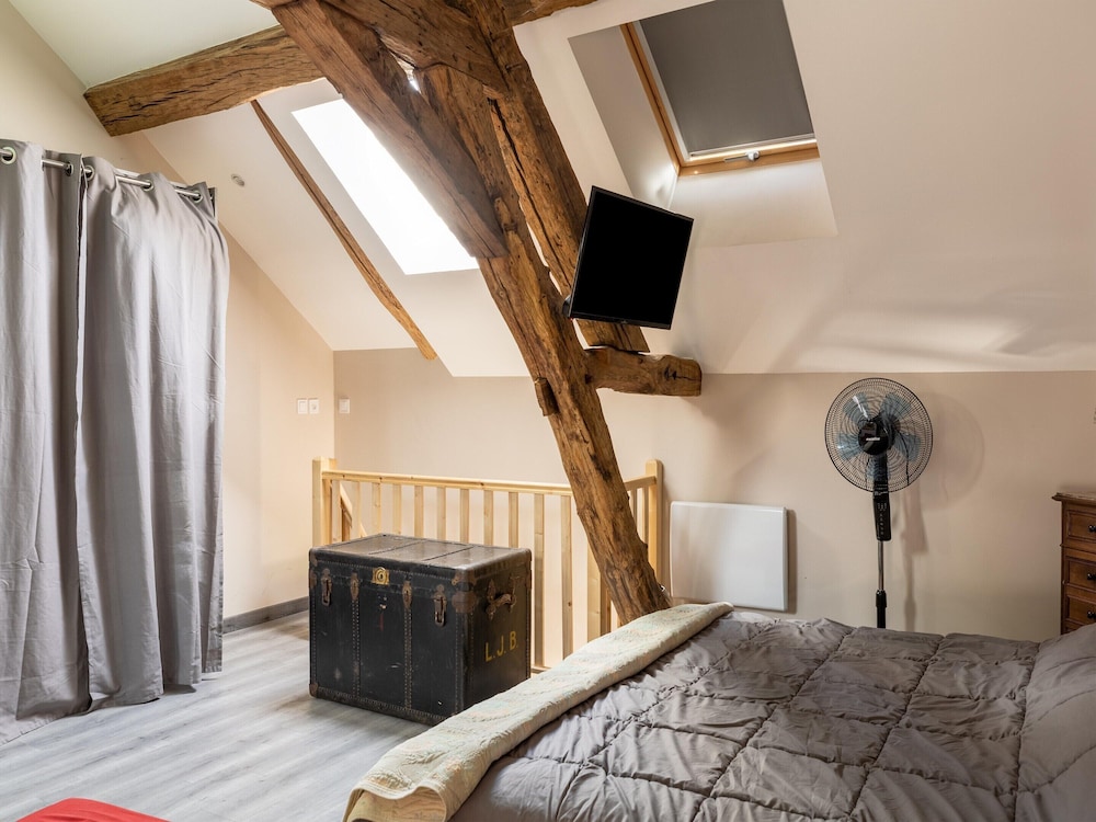 Charming Home in Molesme