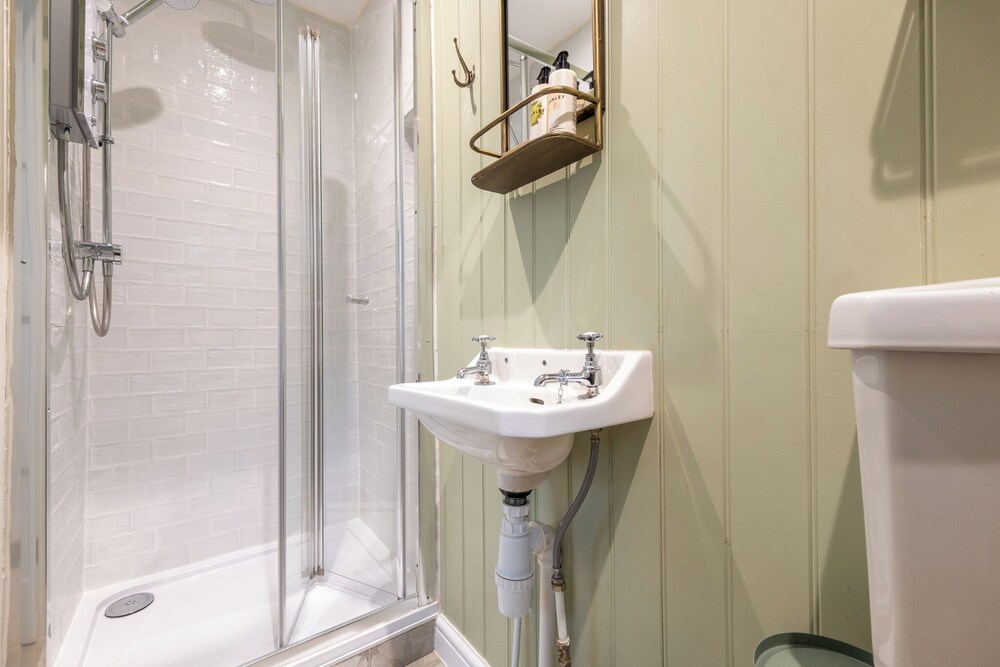 Beautiful 2BD Cottage in the Cotswolds