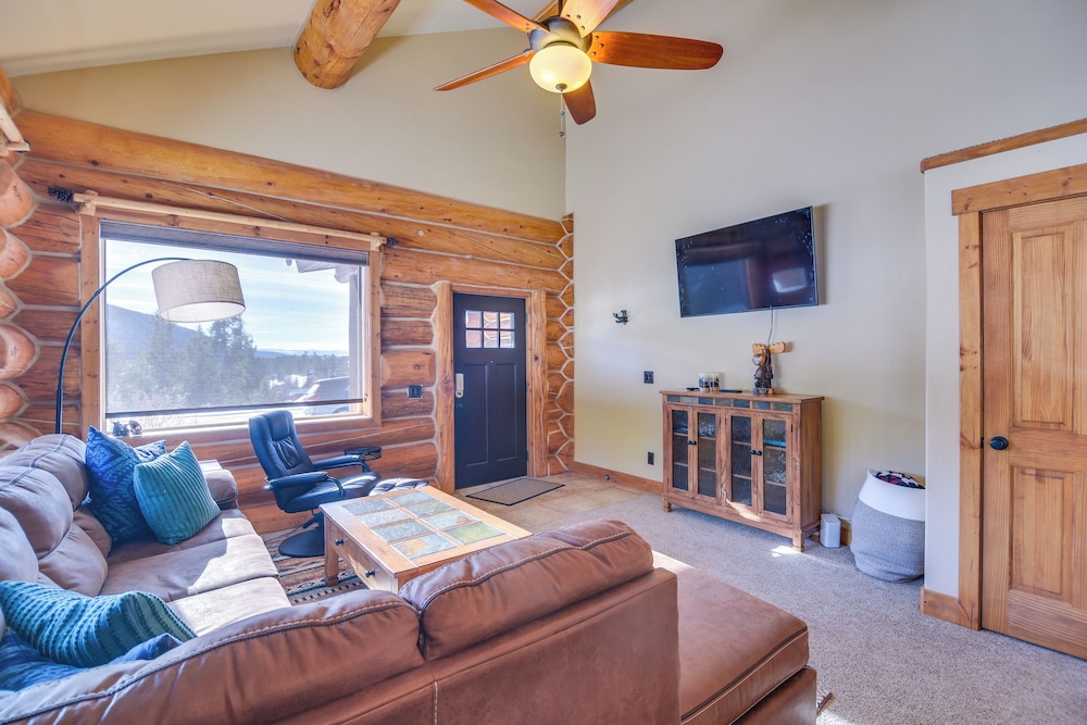 Close to Rmnp & Beach: Grand Lake Cabin Retreat!