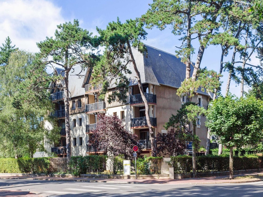 Studio in Deauville Near the Beach