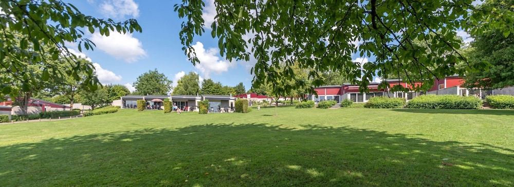 Cozy Bungalow Sauna Valkenburg