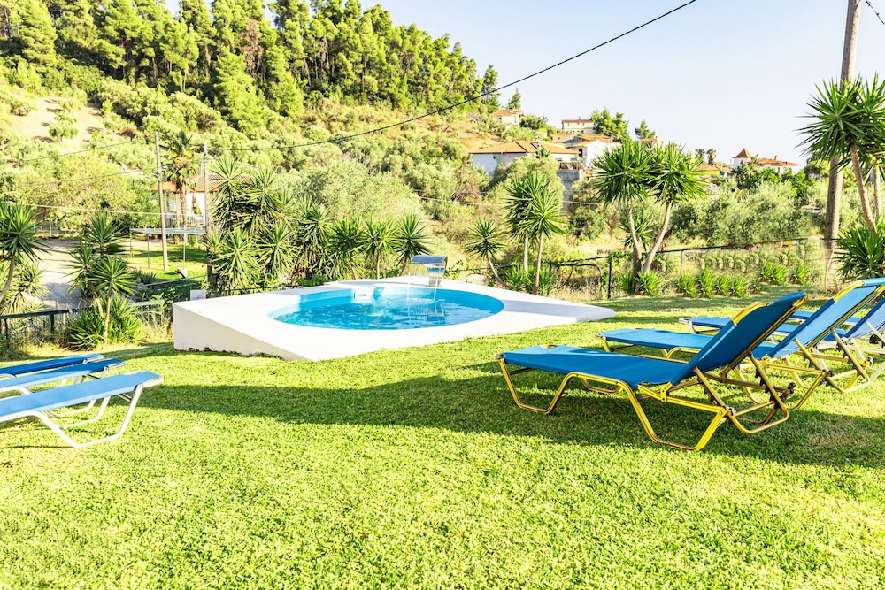 Skioni Studios