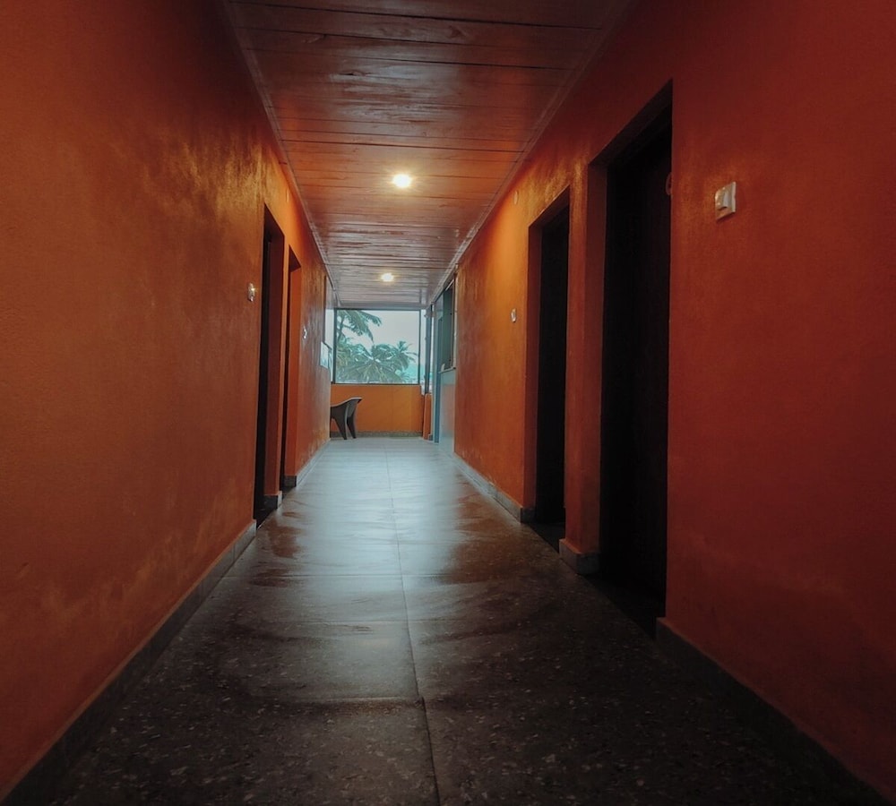 Aisiri Guest House Rooms