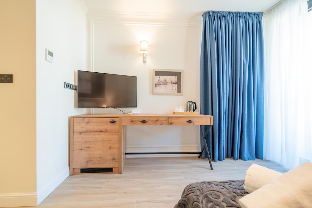 Hotel Invictus