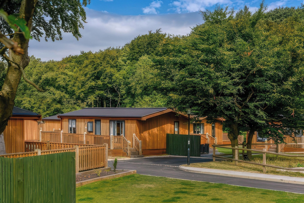 4 Isle of Skye Lodge