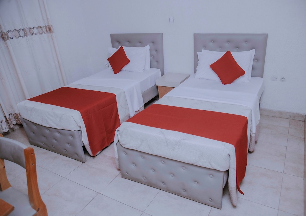 Martin Aviator Hotel