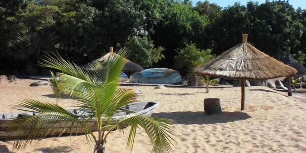 Isanga Bay