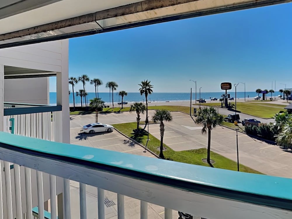 Casa Del Mar 211