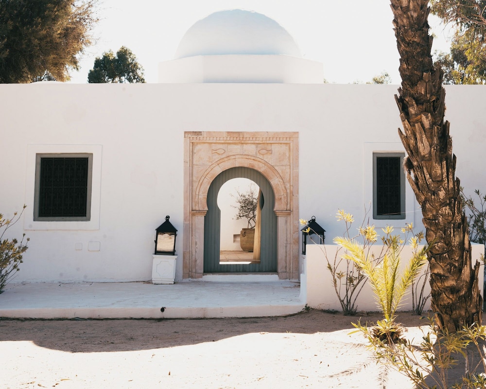Menezel Jerba