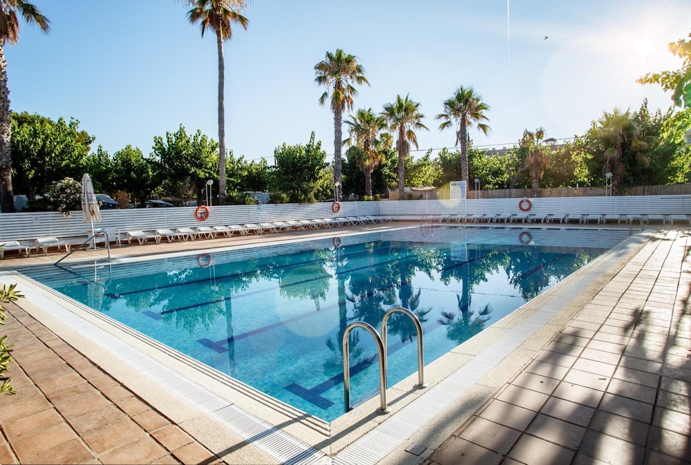 Hostal Bellsol photo 2