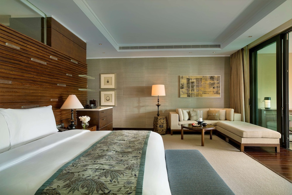 Raffles Hainan