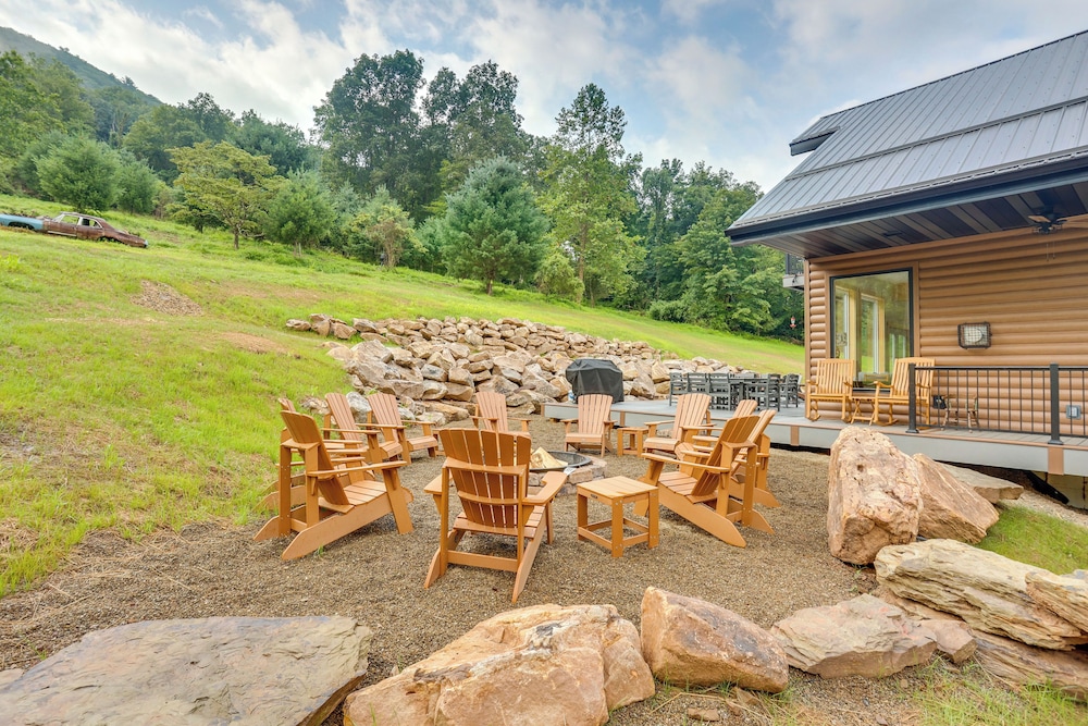Resting Eagle Cabin w/ Mtn Views in PA Wilds